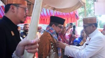Ketua Majelis Syuro Partai Keadilan Sejahtera Diberi Gelar Kebangsawanan Oleh Kerajaan Marusu