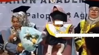 Pilu, Bayi Empat Bulan Wakilkan Mendiang Ibunya untuk Wisuda, Sang Ayah Malah Ditahan Polisi