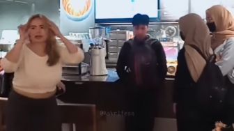Viral Video Wanita Maki Karyawan Restoran Sebut Genit dan Tak Perawan