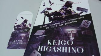 Ulasan Buku Black Showman dan Pembunuhan di Kota Tak Bernama
