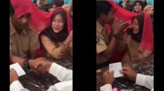 Dua Pelajar Ini Praktik Akad Nikah di Kelas, Netizen yang Gemes