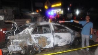 Toyota Vios Terbakar di Pringsewu, Pemilik Alami Luka Bakar Sedang