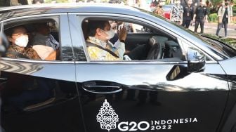 Serah Terima Mobil Listrik bZ4X dan Lexus UX 300e untuk KTT G20 Bali Tunjukkan Dukungan Toyota untuk Netral Karbon
