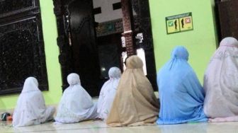 Doa Ketika Marah yang Diajarkan Rasulullah Kepada Siti Aisyah