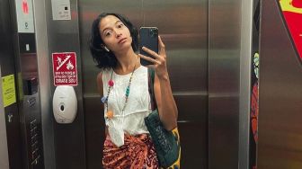 Gaya Stylish Putri Marino Pakai Kain Nusantara, Bisa Jadi Inspirasi Daily Outfit