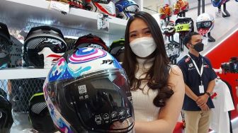 Helm Anyar JPX Meluncur di GIIAS 2022, Harganya Rp 700 Ribuan