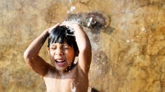 Manfaat Mandi Pagi dengan Air Dingin, Bisa Bantu Atasi Gejala Depresi