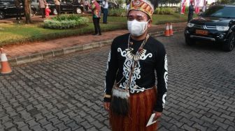 Pakai Baju Adat Papua saat Hadiri Peringatan HUT ke-77 RI, Stafsus Presiden Jokowi Ungkap Hal Ini