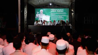 Santri di Banten Dengungkan Ganjar Presiden Indonesia 2024: Figur Sejati Umara yang Mendengarkan Ulama