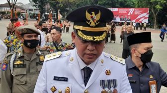 TPP Guru PPPK Kota Bekasi Kena Potongan, Plt Wali Kota Tri Adhianto Buka Suara: Kita Lihat Nanti