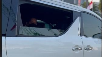 Video Viral Cewek Teriak-teriak Bertemu Menhan Prabowo Subianto di Jalanan, Endingnya Mengejutkan