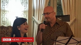 Indonesianis yang Ingin Membuat Jembatan Indonesia dan AS Melalui Dangdut