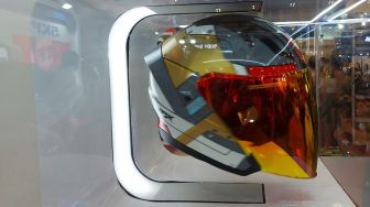 Analogi Helm Sepeda Motor Mirip Airbag Mobil, JPX Indonesia Berbagi Informasi Pelindung Kepala di GIIAS 2022