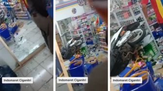 Bocah Seruduk Minimarket sampai Motornya Tersangkut di Rak, Netizen: Ini Teman Saya, Katanya Mau Ngejar Cewek