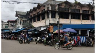 Hendak Dipindah ke Lantai II, PKL di Pertokoan Barito Permai Galau