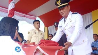 Upacara HUT RI 77 di Lembo Kabupaten Morowali Utara Berlangsung Khidmat