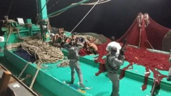 Tangkap Ikan Secara Ilegal, KIA Vietnam Diamankan Petugas di Perairan Natuna Utara