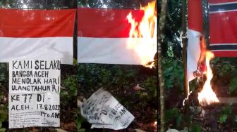 DPR Minta Polri Usut Video Viral Pembakaran Bendera Merah Putih