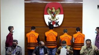 KPK Perpanjang Masa Penahan Rektor Unila nonaktif Karomani Selama 30 Hari ke Depan