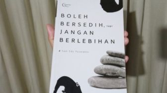 Ulasan Buku Boleh Bersedih, tapi Jangan Berlebihan