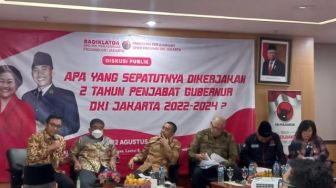 Tak Ada Pekerjaan Spektakuler Selama 5 Tahun jadi Gubernur, Fraksi PDIP DKI Beri Julukan Anies: Bapak Perubahan Nama