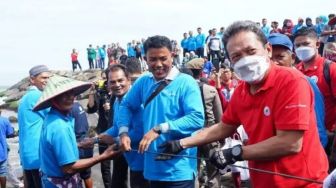 Ujug-ujug Terbit Izin Ekspor Pasir Laut, DPR Semprot Menteri KKP