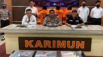 Polisi Gulung Bisnis 303 di Karimun, Tiga Orang Ditangkap Saat Rekap