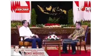 Fakta-fakta Jokowi Skakmat Karni Ilyas Soal Kebebasan Berbicara