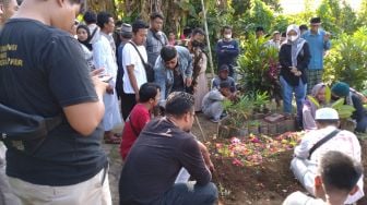 Kronologi Meninggalnya Bang Dzoel Fotografer Difabel Banyuwangi, Sahabat Punya Firasat Dari Foto Saat di Turki