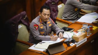 Pada Kasus Brigadir J, Publik Lebih Percaya Kapolri Listyo Sigit Prabowo Ketimbang Institusi Polri