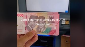 Viral Video Uang Baru Ditolak Mesin ATM Saat Setor Tunai, Warganet: Mesinnya Belum Baca Berita