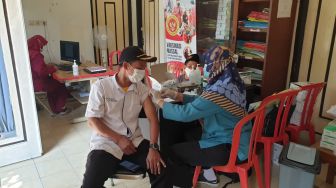 Pengguna Jasa Kereta Api Bisa Vaksinasi Covid-19 di Stasiun Cirebon dan Jatibarang