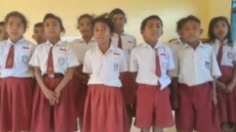 Penampilan Paduan Suara Siswa SD Nyanyikan Lagu 'Dunia Tipu-Tipu' Curi Perhatian, Yura Yunita Beri Pujian