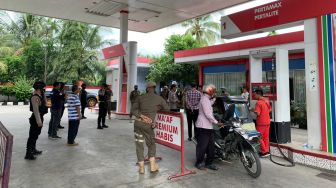 Polda Aceh Selidiki Oknum Penimbun BBM Subsidi di Agara