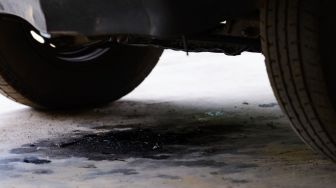 Perkiraan Biaya Perbaikan Oli Mesin Mobil Rembes dan Tipsnya
