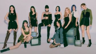 TWICE Sisipkan Pesan Spesial untuk Fans di Akhir Musik Video "Talk That Talk"