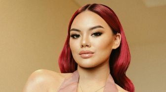 10 Foto Shafa Harris dengan Rambut Merah, Disanjung Banyak Warganet