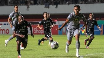 Hasil BRI Liga 1: Persebaya Surabaya Bungkam PSS Sleman di Maguwoharjo