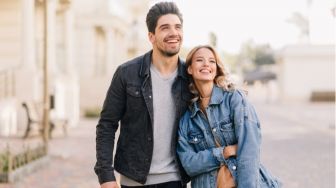 Suami Wajib Baca! 3 Cara Bikin Istri Gak Stres di Rumah
