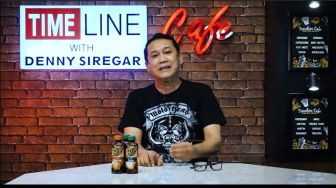 Profil Denny Siregar, Produser Sekaligus Penulis Film Sayap Sayap Patah