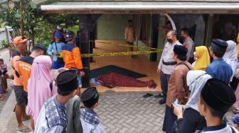 Peziarah Asal Temanggung Meninggal Mendadak di Makam Syeh Bela Belu Grogol Parangtritis