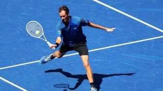 US Open 2022: Daniil Medvedev Melenggang ke Babak Kedua