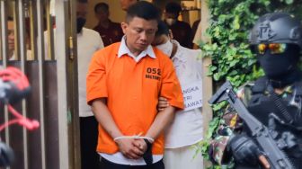 Jumat Keramat Ferdy Sambo: Resmi Dipecat dari Polri dan Sang Istri Putri Candrawathi Ditahan