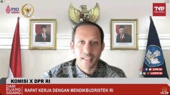 Buka Paparan Rapat Bareng DPR, Menteri Nadiem Makarim Sampaikan Dirinya Positif Covid-19