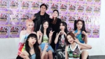 Momen Felicya Angelista Foto Bareng SECRET NUMBER, Netizen: Next Ambasador?