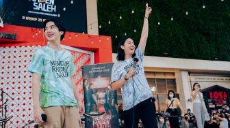 Roadshow Mencuri Raden Saleh, Iqbaal Ramadhan Bertemu Cewek yang Sudah 11 Tahun Jadi Fans