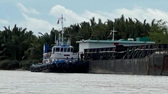Penampakan Kapal Milik Tersangka Surya Darmadi di Sumsel Yang Disita Kejaksaan, Dinilai Rp40 Miliar