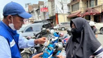 Warga Samarinda Diminta Buat Laporan Kalau Ada Jukir yang Tolak Bayar Parkir Non Tunai