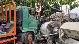 Update Kecelakaan Maut di Bekasi, Dirlantas: Jumlah Korban Secara Keseluruhan 30, dan Meninggal Dunia 10 Orang