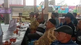 Duhh! Kepala Dusun di Pasuruan Ini Digerebek Warganya Check In Dengan Selingkuhan di Villa Tretes